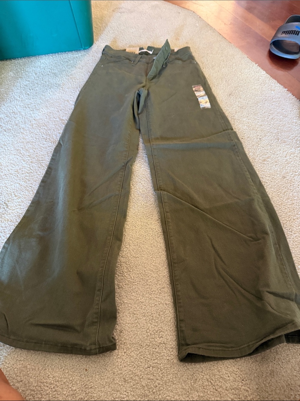 Levi's Olive Green Wide-Leg Cargo Pants for Kids